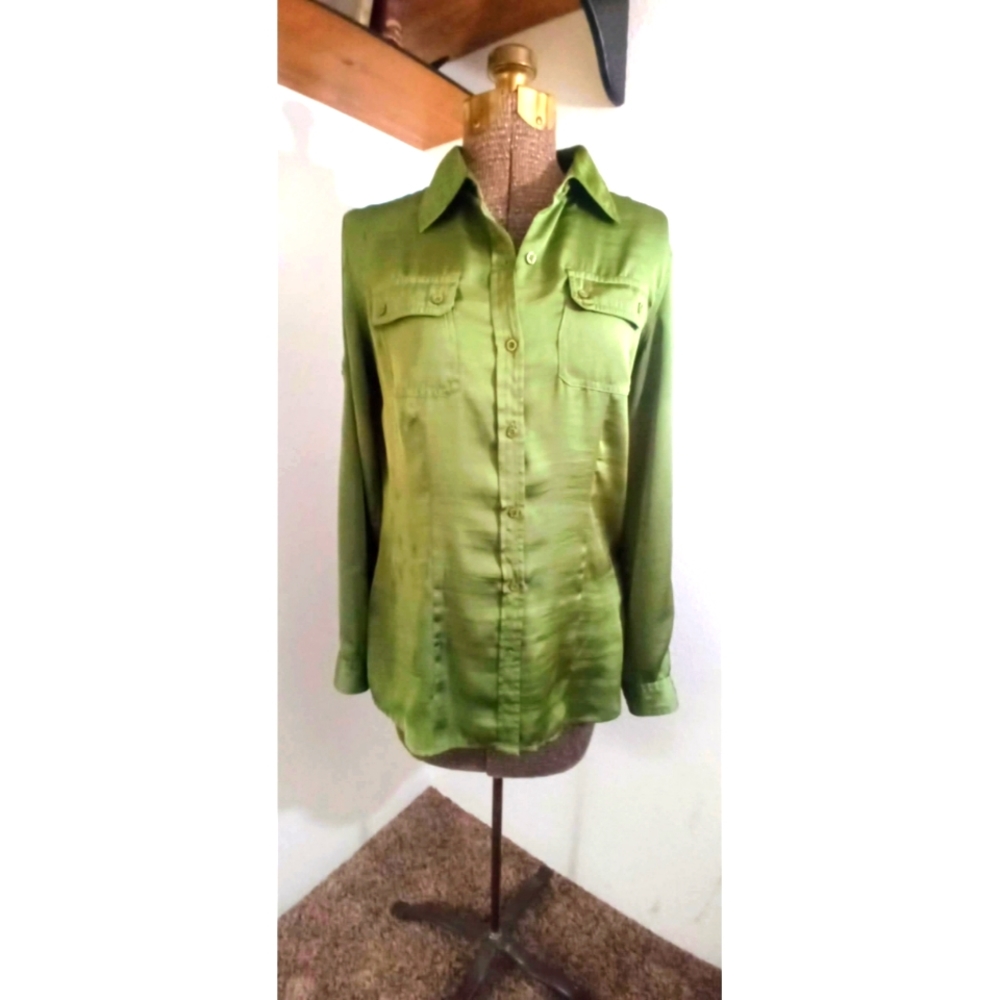 Women's Small LS Button Down Blouse